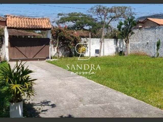 Casa à venda no bairro São João do Rio Vermelho - Florianópolis/SC