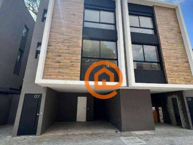 Casa com 3 dormitórios à venda, 303 m² por R$ 3.450.000,00 - Jardim Guedala - São Paulo/SP