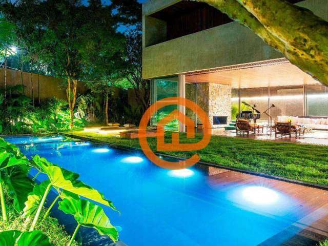 Casa com 4 suítes à venda, 970 m² por R$ 26.600.000 - Alto de Pinheiros - São Paulo/SP