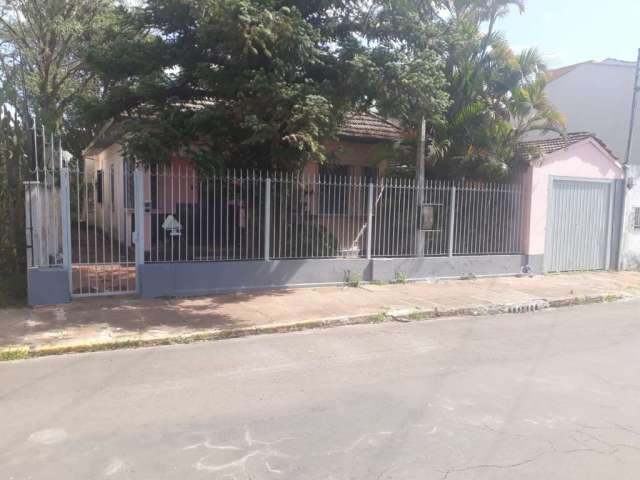 Casa com 4 quartos à venda na Rua Brasil, 1106, Centro, São Leopoldo por R$ 480.000