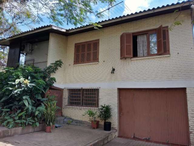 Casa com 4 quartos à venda na Rua Amadeo Rossi, 244, Morro do Espelho, São Leopoldo por R$ 850.000