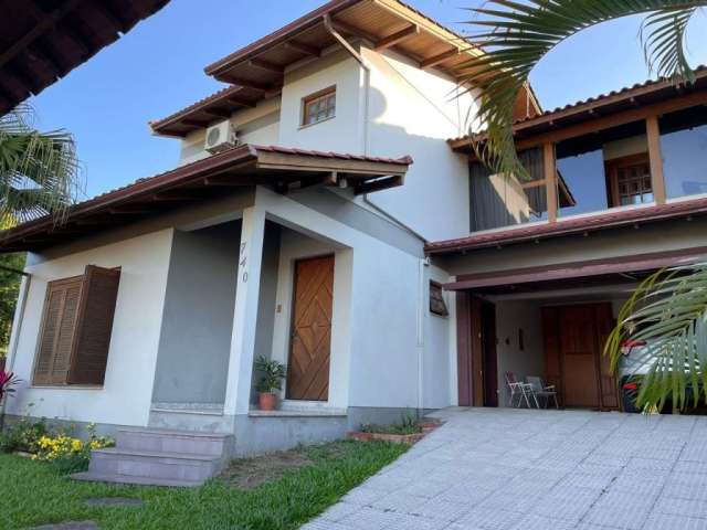 Casa com 3 quartos à venda na Rua Alícia Müller, 740, Canudos, Novo Hamburgo por R$ 790.000