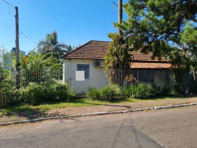 Casa com 3 quartos à venda na Rua Cuiabá, 157, Boa Vista, Novo Hamburgo por R$ 390.000