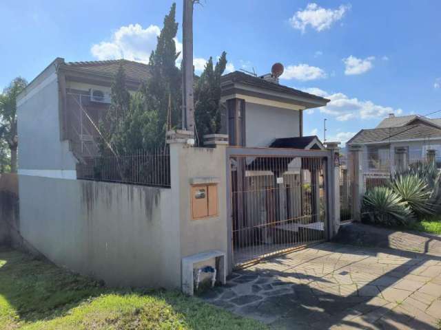 Casa com 3 quartos à venda na Rua Vidal Brasil, 815, Hamburgo Velho, Novo Hamburgo por R$ 950.000