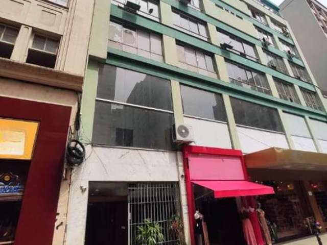 Kitnet / Stúdio para alugar no Centro Histórico, Porto Alegre , 32 m2 por R$ 900