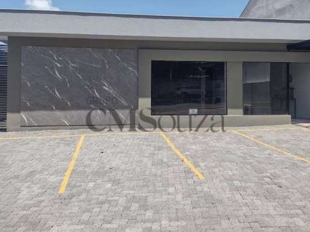 Casa Comercial com 200m² - 6 vagas