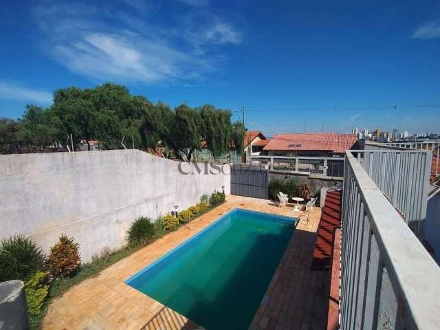 Casa com 4 quartos para alugar - 309m² - 3 vagas