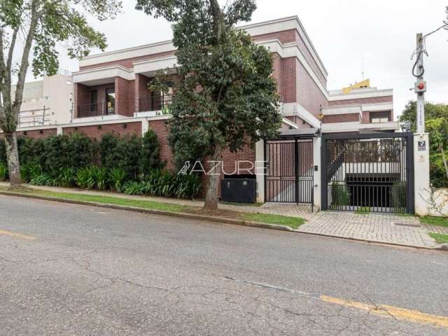 Casa estilo townhouse com boulevard no água verde