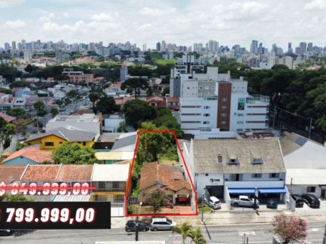 Terreno a venda 540m² no bairro Santa Quitéria - Curitiba/PR