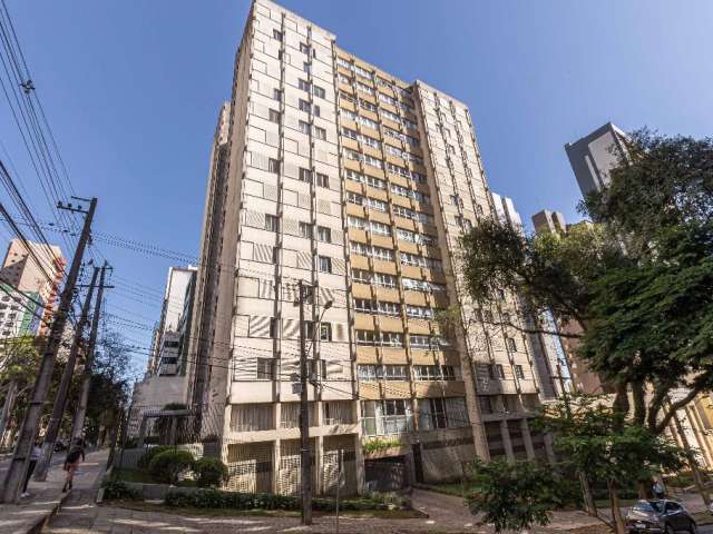 Apartamento com 3 quartos, 1 suíte, 1 vaga, no Bigorrilho - Curitiba