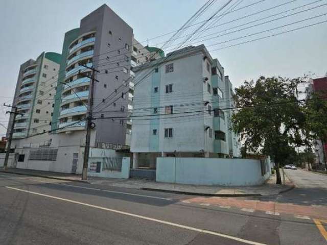 Bom Retiro - Apartamento reformado, lindo 1 suite + 2 dorm. sacada com churrasqueira, 1 vaga