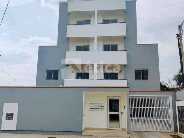 Espetacular Apartamento à Venda em Cordeiros de 3 Dormitórios sendo 1 Suíte com Varanda.