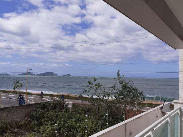 Excelente apartamento com vista para o mar com 02 quartos na av. Atlântica