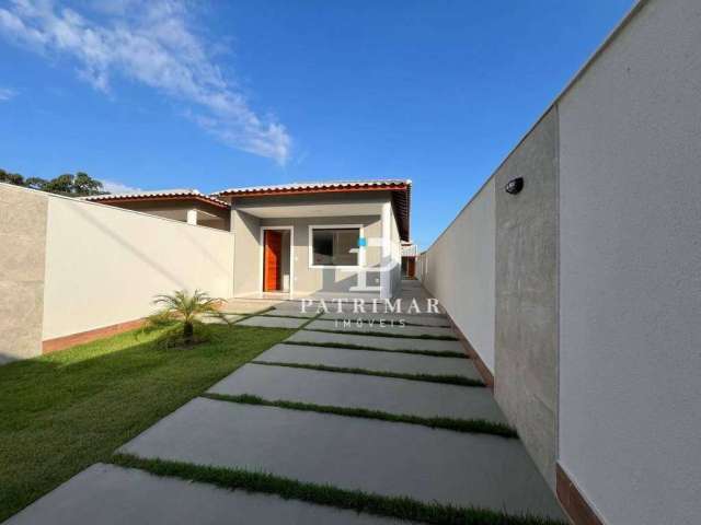 Casa com 2 dormitórios à venda, 82 m² por R$ 494.000 - Itaipuaçu - Maricá/RJ