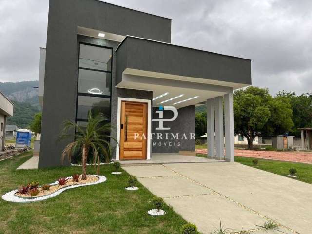 Casa com 3 dormitórios à venda, 117 m² por R$ 580.000,00 - São José de Imbassai - Maricá/RJ