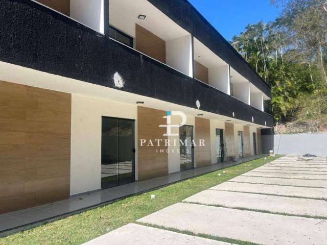 Apartamento Duplex com 2 dormitórios, 66 m² - Disponível para venda por R$ 280.000 ou aluguel por R$ 2.000 - Itaocaia Valley - Itaipuaçu - Maricá/RJ