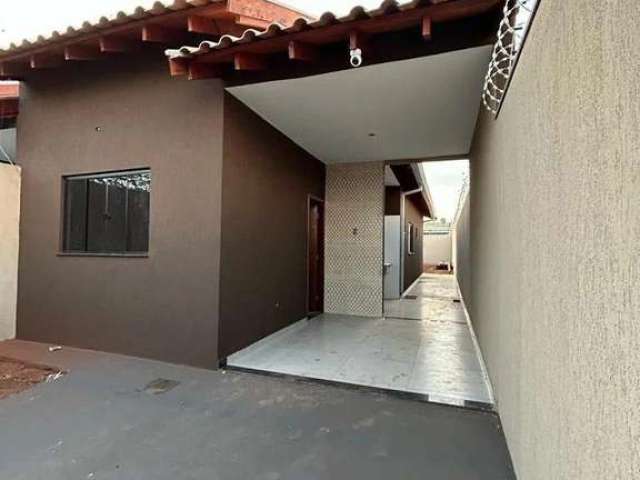 Casa com 2 quartos sendo 1 suíte, 72,00m², à venda em Campo Grande, Riviera Park