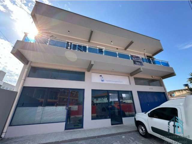 Prédio comercial/residencial, para investidores, 02 sala, 05 quartos c/suítes em Palhoça SC