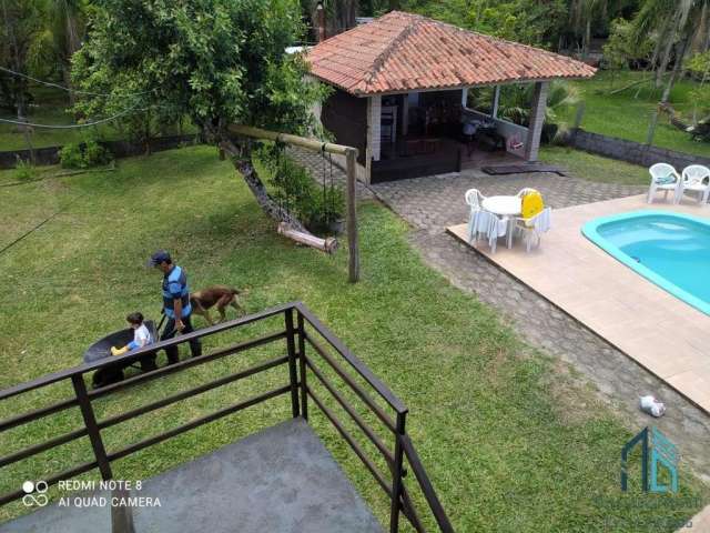 Sítio/Fazenda a venda 12 hectares, casa com piscina, ótimo investimento em Laguna SC