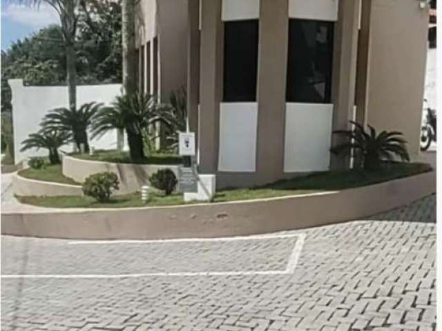 Casa em Condomínio, 03 suítes, 03 vagas, piscina aquecida, churrasqueira em Balneário Camboriú SC