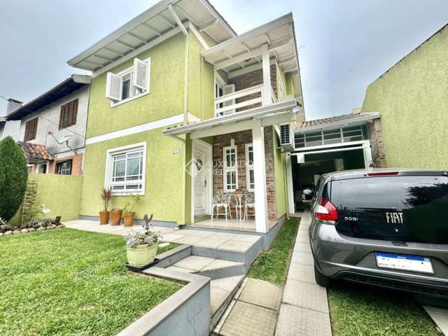 Casa com 3 quartos à venda na Rua Doutor Alfredo Angelo Filho, 417, Igara, Canoas, 142 m2 por R$ 845.000