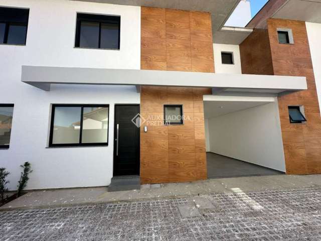 Casa com 3 quartos à venda na Avenida Cidade de Córdoba, 570, Barra da Lagoa, Florianópolis, 124 m2 por R$ 1.050.000