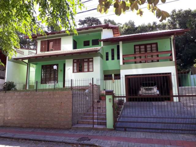 Casa com 4 quartos à venda na Rua Caminho do Engenho, 107, Itacorubi, Florianópolis, 245 m2 por R$ 1.450.000