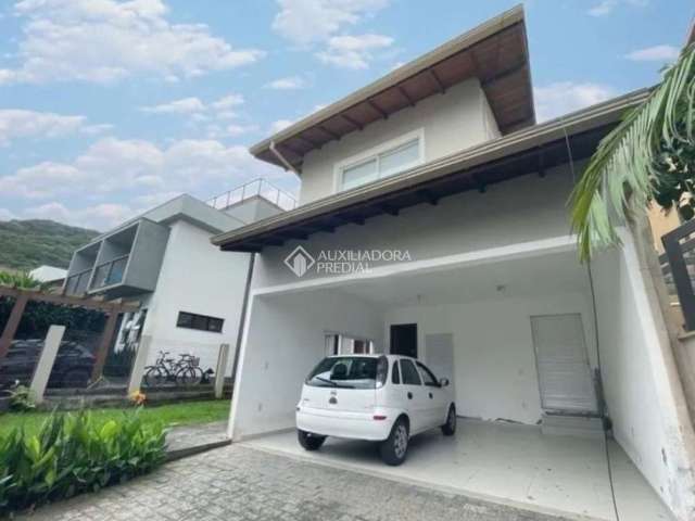 Casa com 3 quartos à venda na Servidão Correio Sul, 396, Campeche, Florianópolis, 226 m2 por R$ 1.800.000