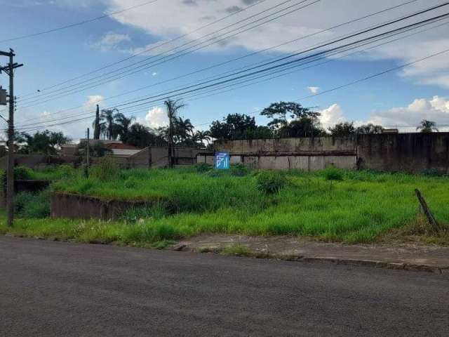 Terreno a venda com 764m² na Ribeirânia