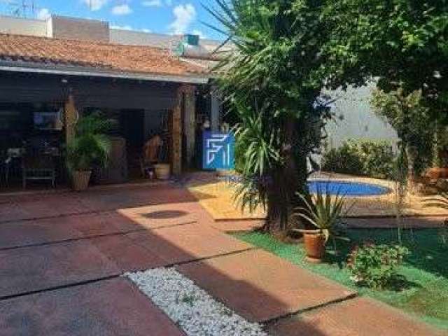 Casa a venda com 3 dormitórios sendo 1 suíte no Irajá