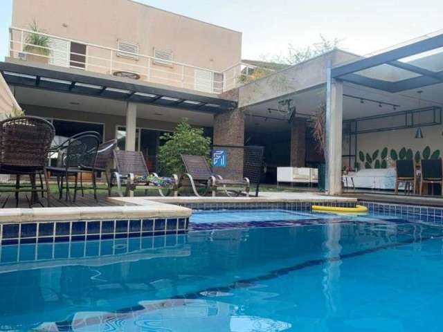 Lindo Sobrado em Bairro City Ribeirão com piscina