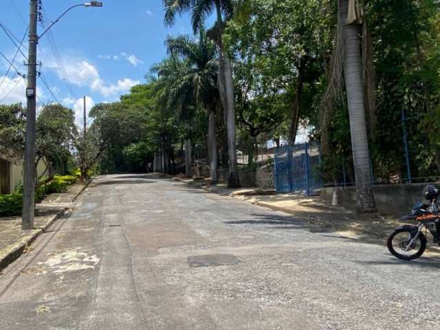 Lote / Terreno à venda em Belo Horizonte