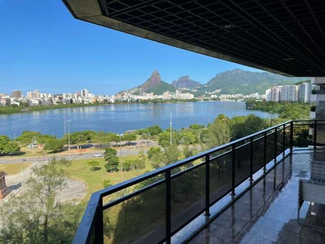 Apartamento Projeto de Arquiteto com 3 Quartos à venda na Lagoa