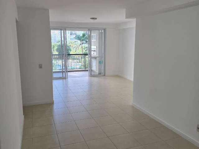 Apartamento 4 quartos para alugar na Av. Vice Pres. José Alencar, 4 Quartos; 4 suites; 2 Vagas. Condomínio Majestic, Cidade Jardim, Barra da Tijuca.