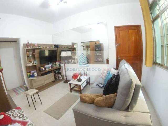 Apartamento à venda na Taquara, Rio de Janeiro-RJ: 2 quartos, 1 sala, 1 vaga de garagem!