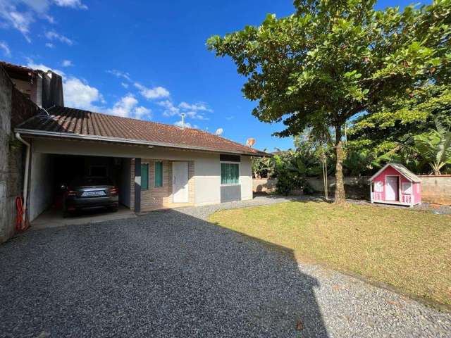 Casa para Venda em Guaramirim, Ilha da Figueira, 3 dormitórios, 1 suíte, 1 banheiro, 1 vaga