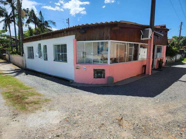 Casa para Venda em Balneário Barra do Sul, Centro, 4 dormitórios, 2 banheiros, 1 vaga