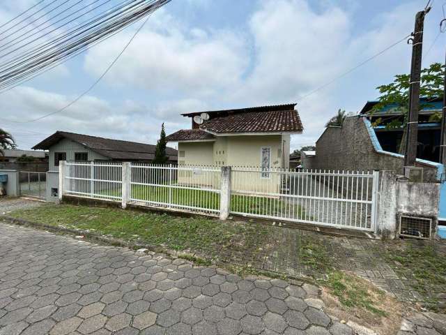 Casa para Venda em Guaramirim, Avai, 2 dormitórios, 1 banheiro, 1 vaga