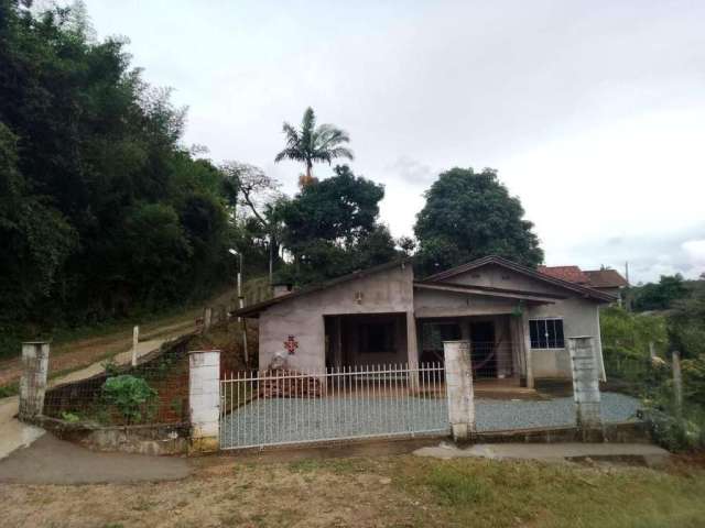 Casa para Venda em Guaramirim, Bananal do Sul, 4 dormitórios, 2 banheiros, 1 vaga