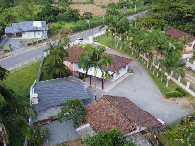 Casa para Venda em Schroeder, Schroeder I, 3 dormitórios, 1 suíte, 2 banheiros, 1 vaga