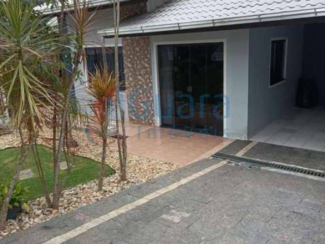 Casa para Venda em Guaramirim, Amizade, 2 dormitórios, 1 suíte, 2 banheiros, 1 vaga