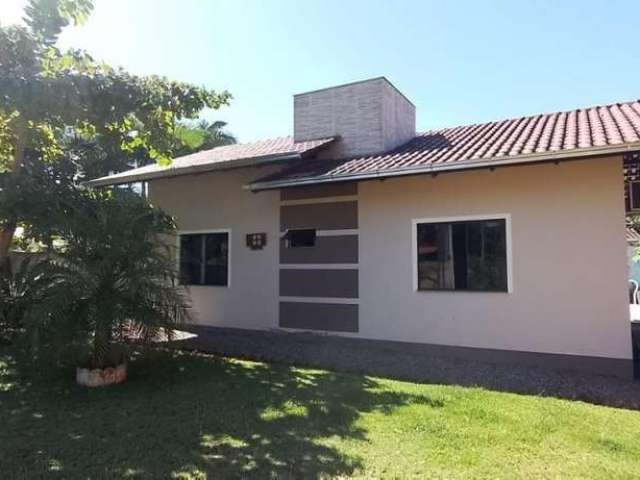 Casa para Venda em Guaramirim, Jacu - Açu, 2 dormitórios, 1 banheiro, 2 vagas