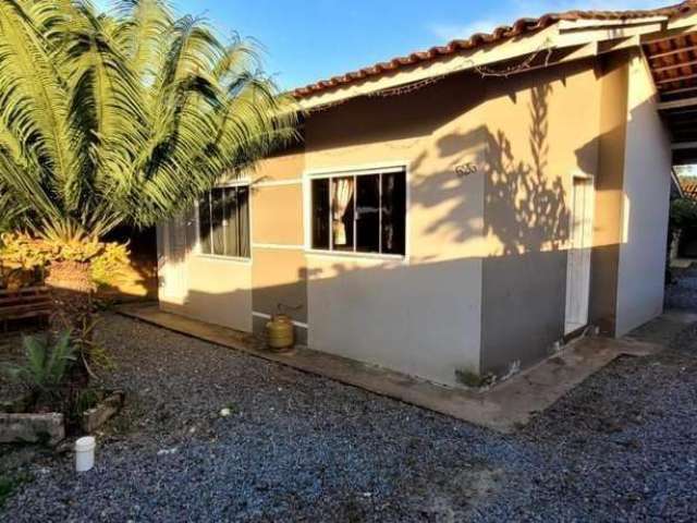 Casa para Venda em Guaramirim, Corticeira, 2 dormitórios, 1 banheiro, 2 vagas