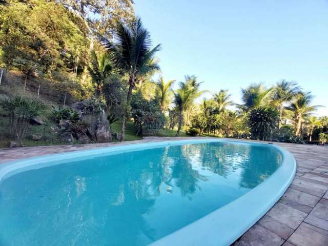 Casa de campo em plena praia, Canto do Forte, Piscina, churrasqueira, árvores frutíferas