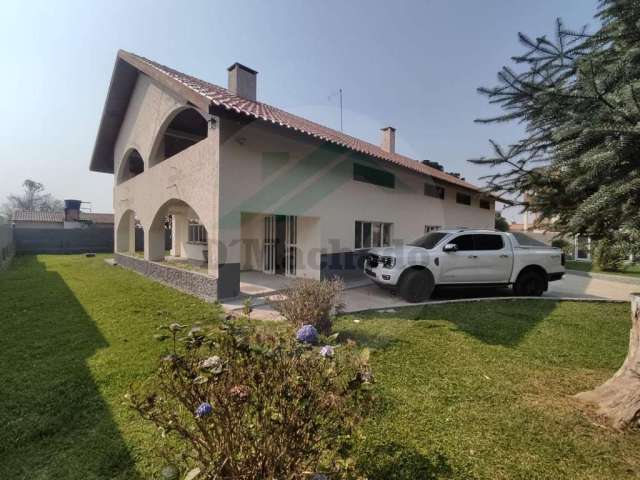 Casa para Venda em Fazenda Rio Grande, Gralha Azul, 5 dormitórios, 2 suítes, 1 banheiro, 5 vagas