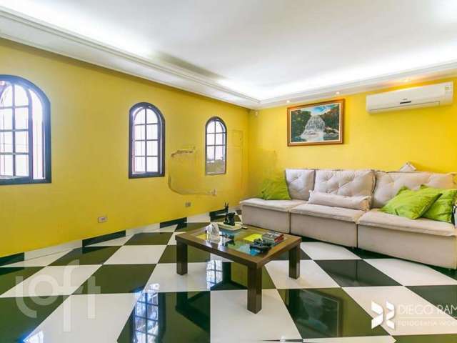 Casa em condomínio fechado com 3 quartos à venda na Rua Cajati, 553, Vila Helena, Santo André por R$ 760.000