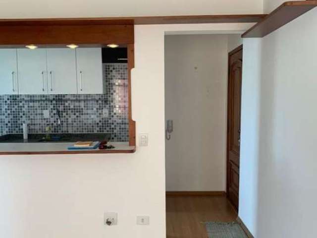 Apartamento com 2 quartos à venda na Rua Carneiro Leão, 895, Brás, São Paulo por R$ 300.000
