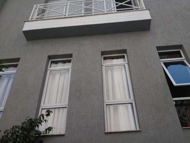 Casa com 3 quartos à venda na Rua Rui Barbosa, 906, Vila Gilda, Santo André por R$ 795.000