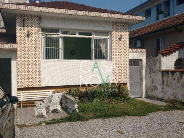 Casa com 3 dormitórios à venda, 200 m² por R$ 2.000.000,00 - Marapé - Santos/SP