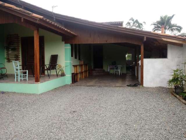 Casa para Venda em Jaraguá do Sul, Três Rios do Norte, 3 dormitórios, 2 suítes, 2 banheiros